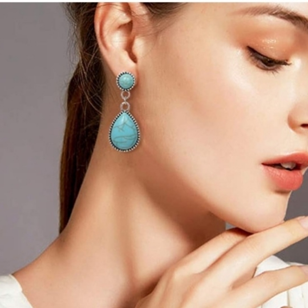 Vintage Dangle Earrings